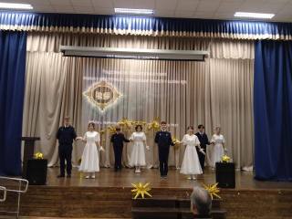 photo_5323618024050854841_y