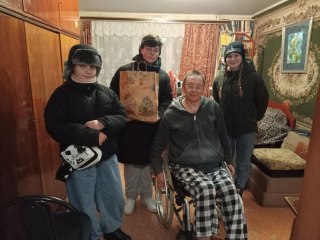 photo_5429650278278958055_y